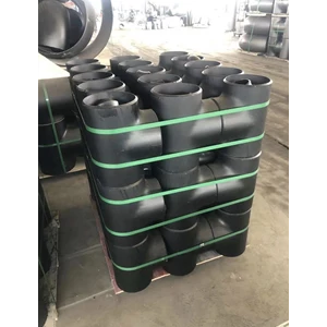 Carbon steel and stainless steel pipe fittings